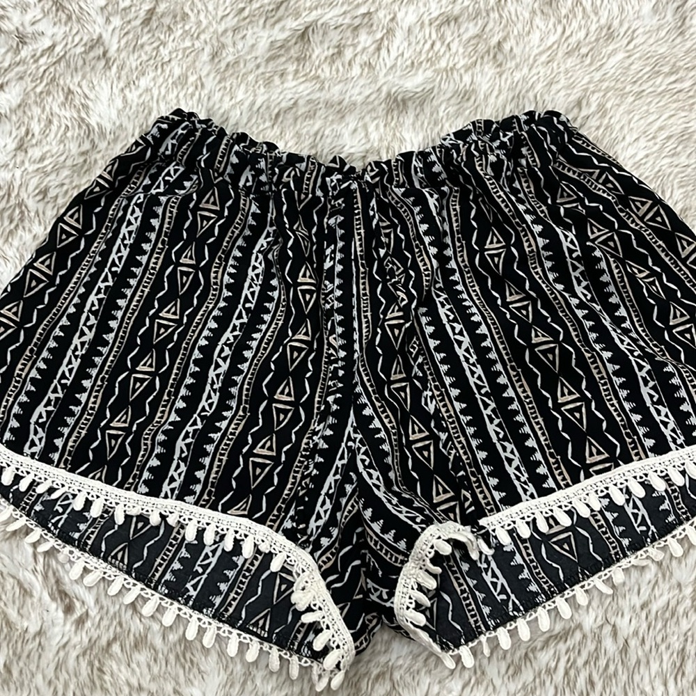 Aztec print beach shorts M Lac Bleu